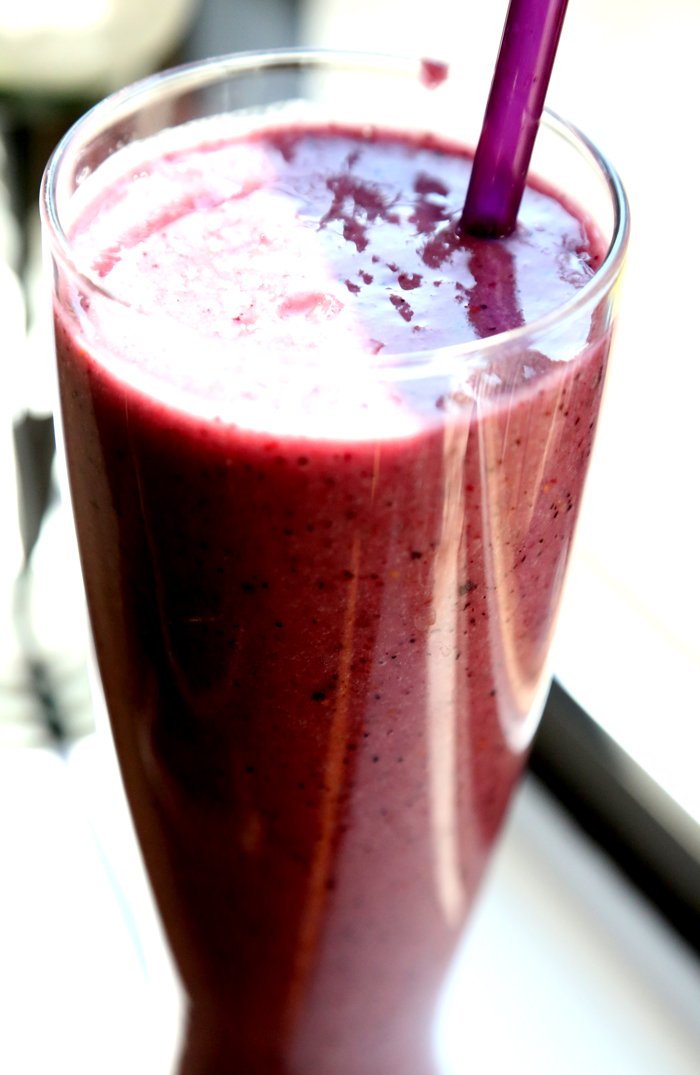 Mixed Berry Smoothie: Verry Berry Blaster Recipe | Green Smoothie ...